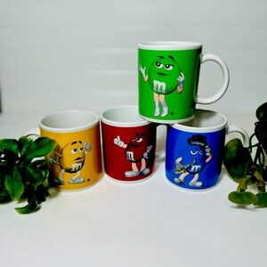 Vintage M&M Coffee Mugs (Set of 4) - Red, Blue, Yellow and Green Collectibles